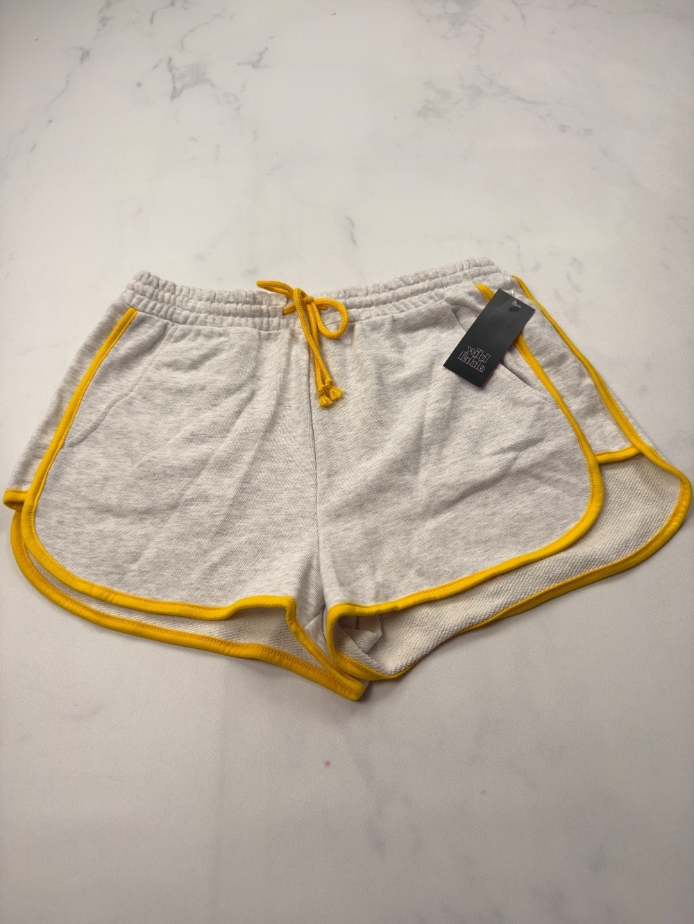 Wild Fable Shorts Gray Yellow Retro Sporty - Womens M NWT